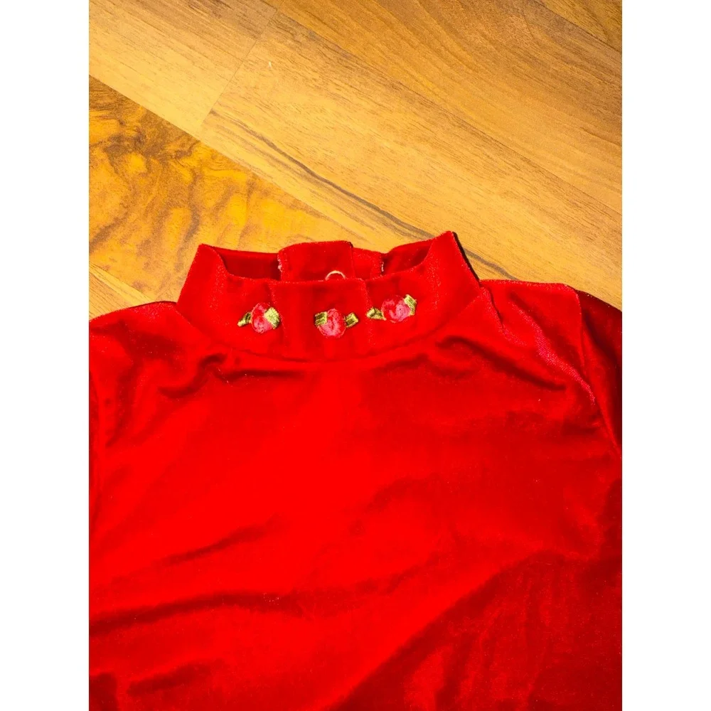 The Children's Place Velvet Bodysuit Baby Girl 24M Red‎ Rose Embroidered Vintage